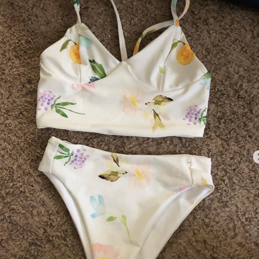 Oceana White Bikini